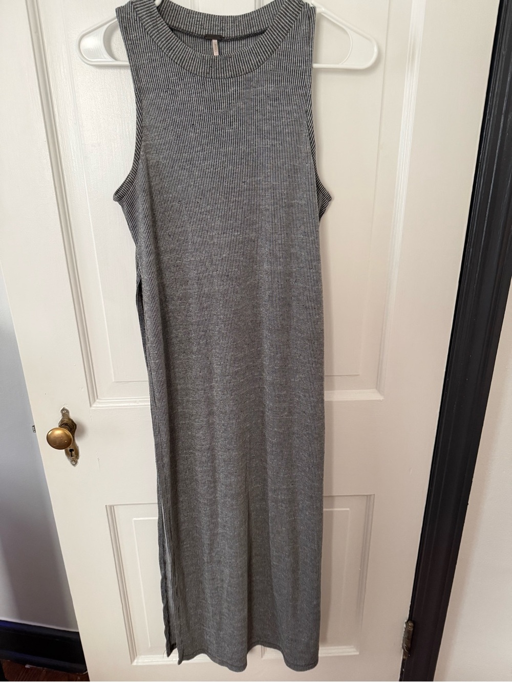 Sleeveless Ribbed Maxi Dress - Gray